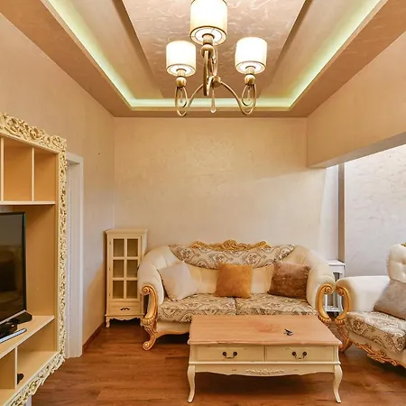 公寓 Top Center Free Parking 2bedrooms Flat 瓦爾納